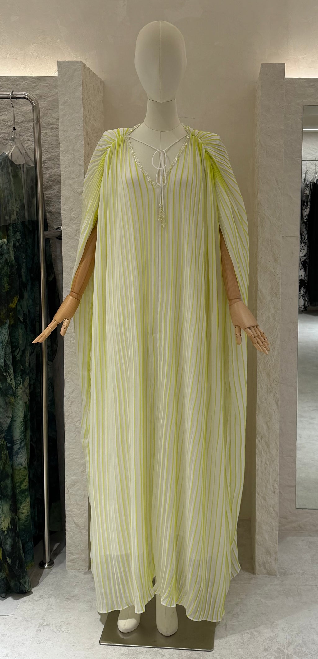 LIMON PLEATS KAFTAN