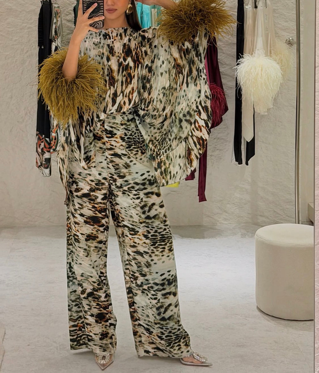 NADIA LEOPARD PRINT WITH OSTRICH FEATHERS (SET)