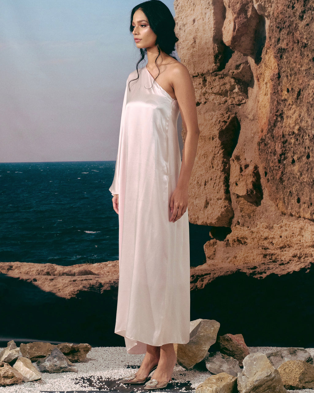ROSA OFF SHOULDER PINK KAFTAN